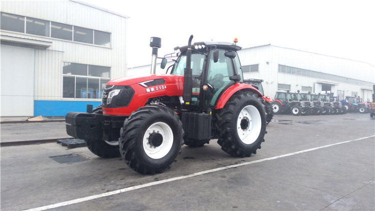 210HP 4WD HW 2104 wheeled tractor