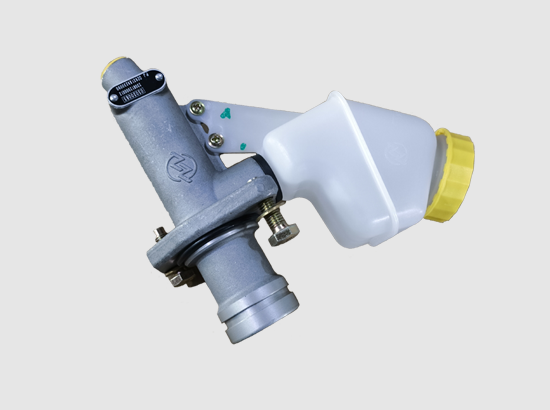Clutch Master Cylinder And Reservoir Assembly